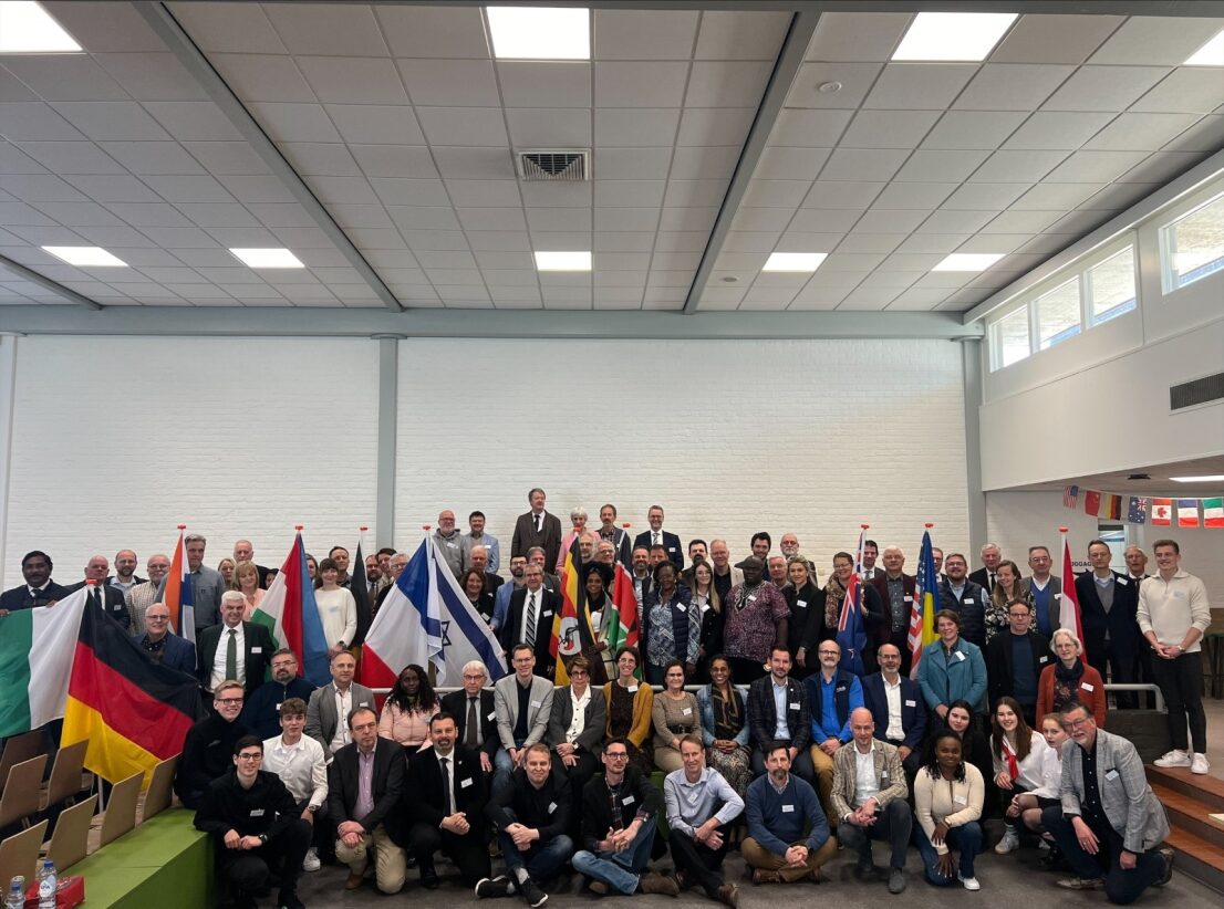 Conference Report | ECCEN 2025: Leadership in a Turbulent World